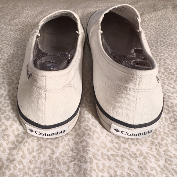 Columbia Bimini white canvas slip on boat shoe flats. - Picture 3 of 6